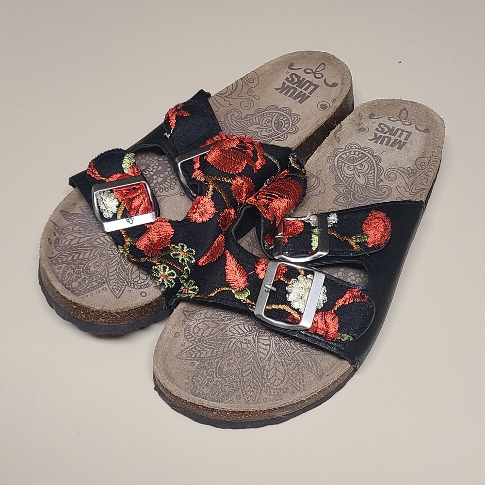 Muk Luks floral slide sandals size 8